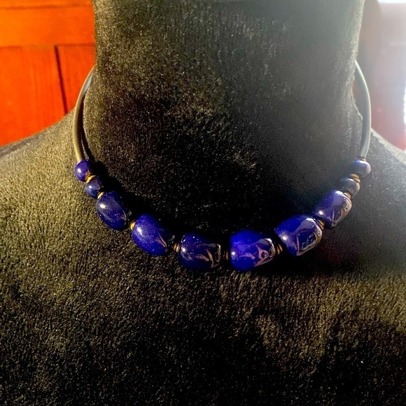 Cobalt blue‎ necklace - Picture 2 of 3